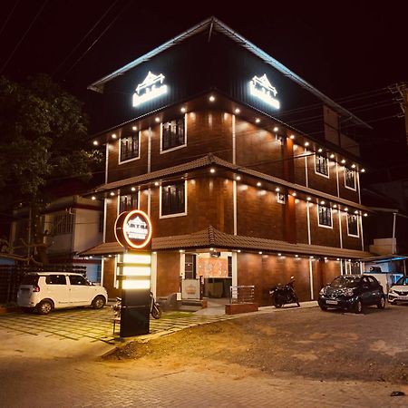 Kovilakam Achutham Hotel Guruvāyūr Eksteriør billede